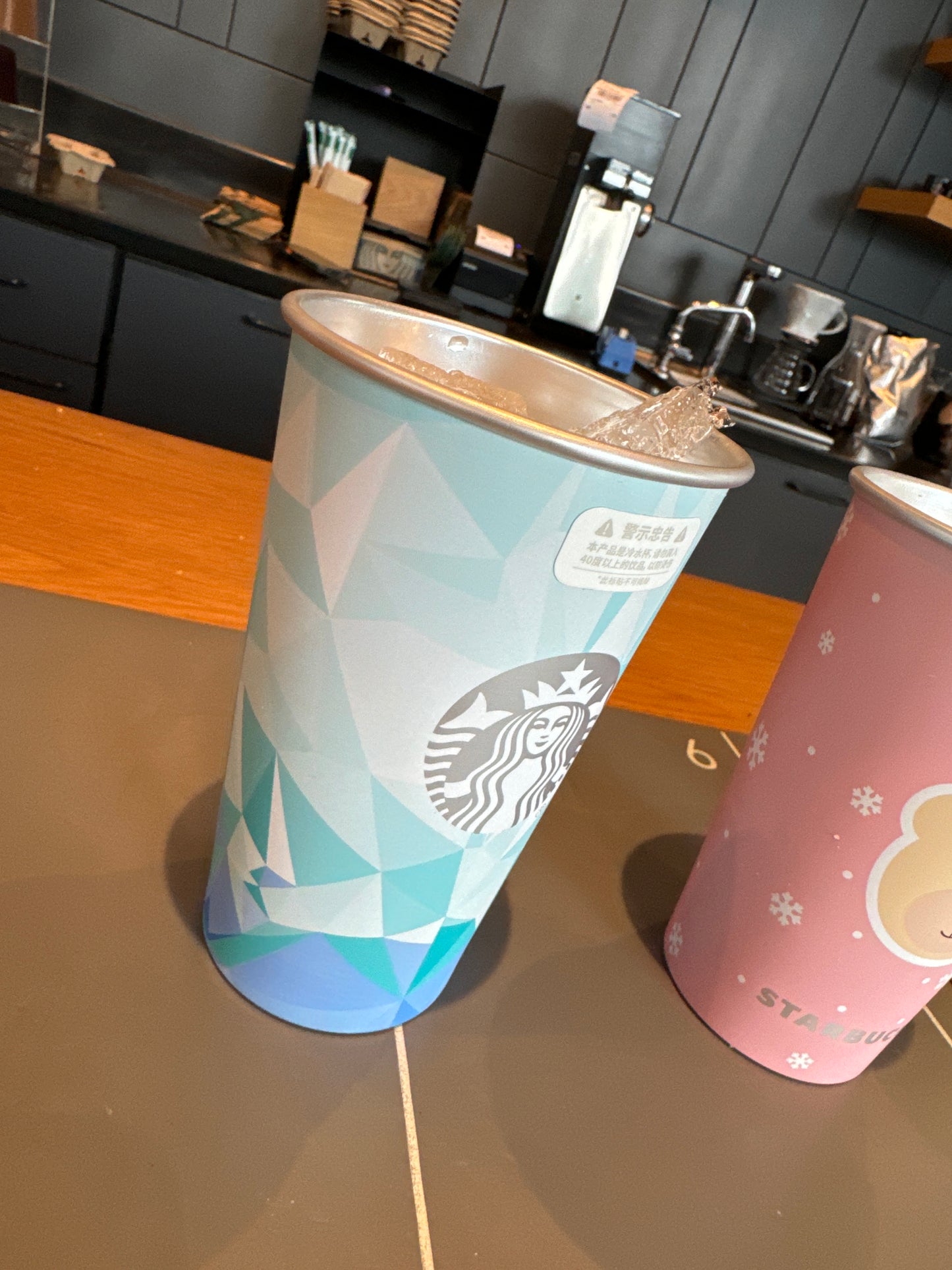 Starbucks cup num 812 blue