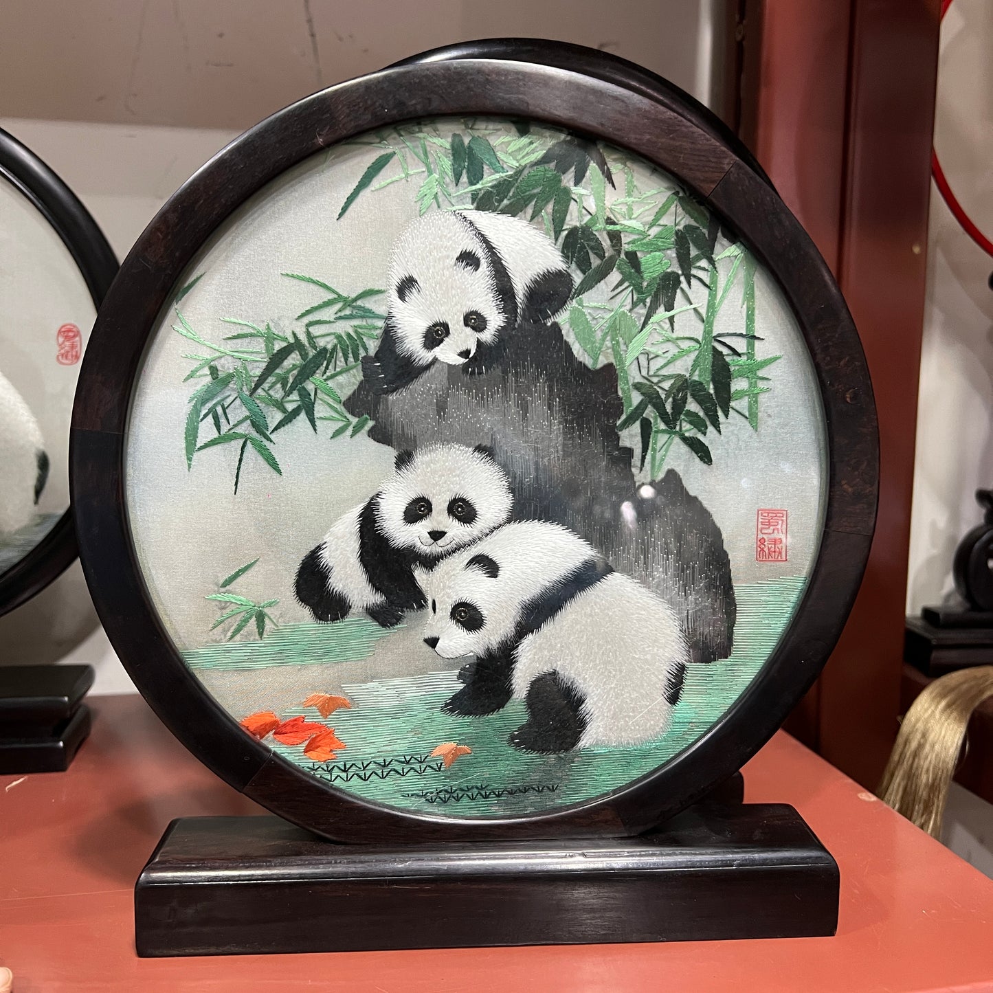 Shu embroidery double-sided handmade high-end Panda-D1349