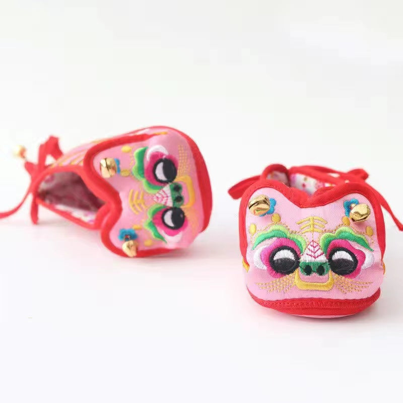 Tiger-head shoes soft soled baby shoes cloth shoes hand embroidered Chinese style- IM319