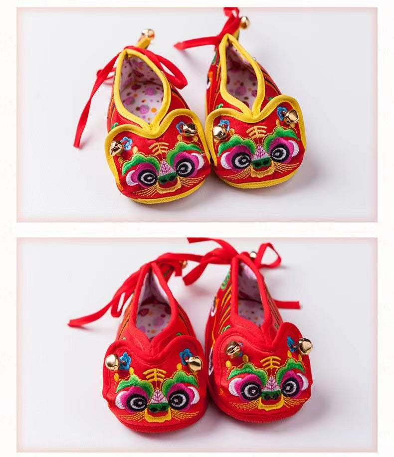 Tiger-head shoes soft soled baby shoes cloth shoes hand embroidered Chinese style- IM319