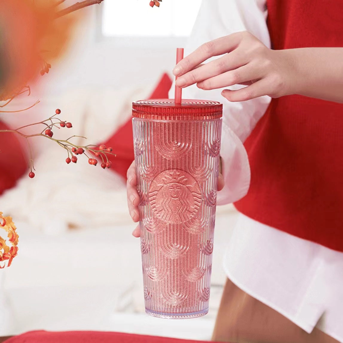 STARBUCKS -Plastic sippy Cup with Red gradient 710ml